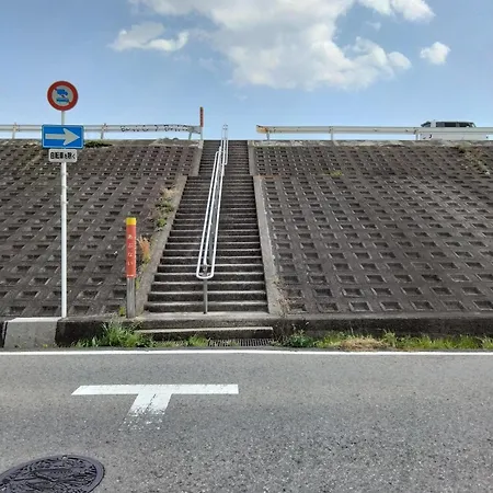 大阪民宿梅田淀川花b套 Osaka Esterno foto